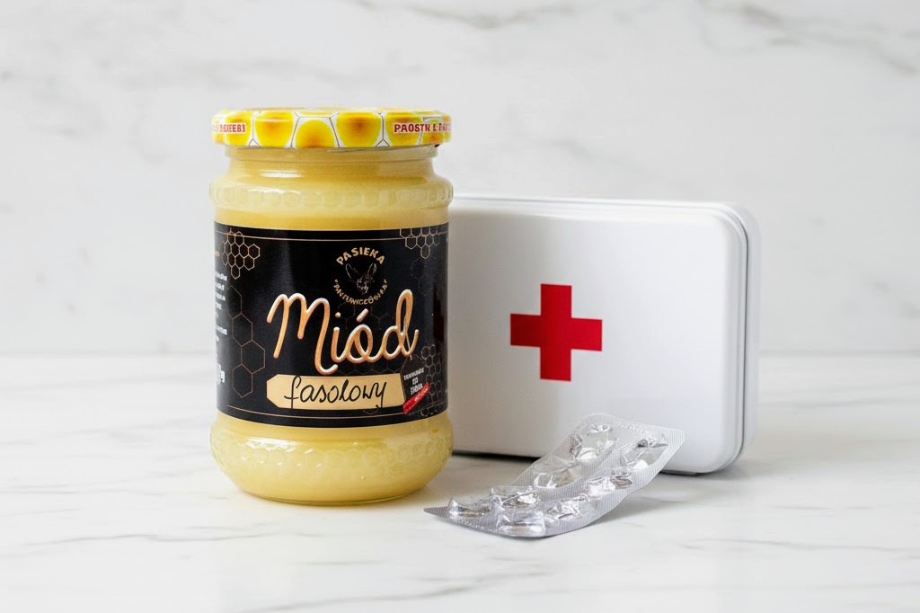 Miód zawiera glukozę - ile miodu dziennie można jeść?